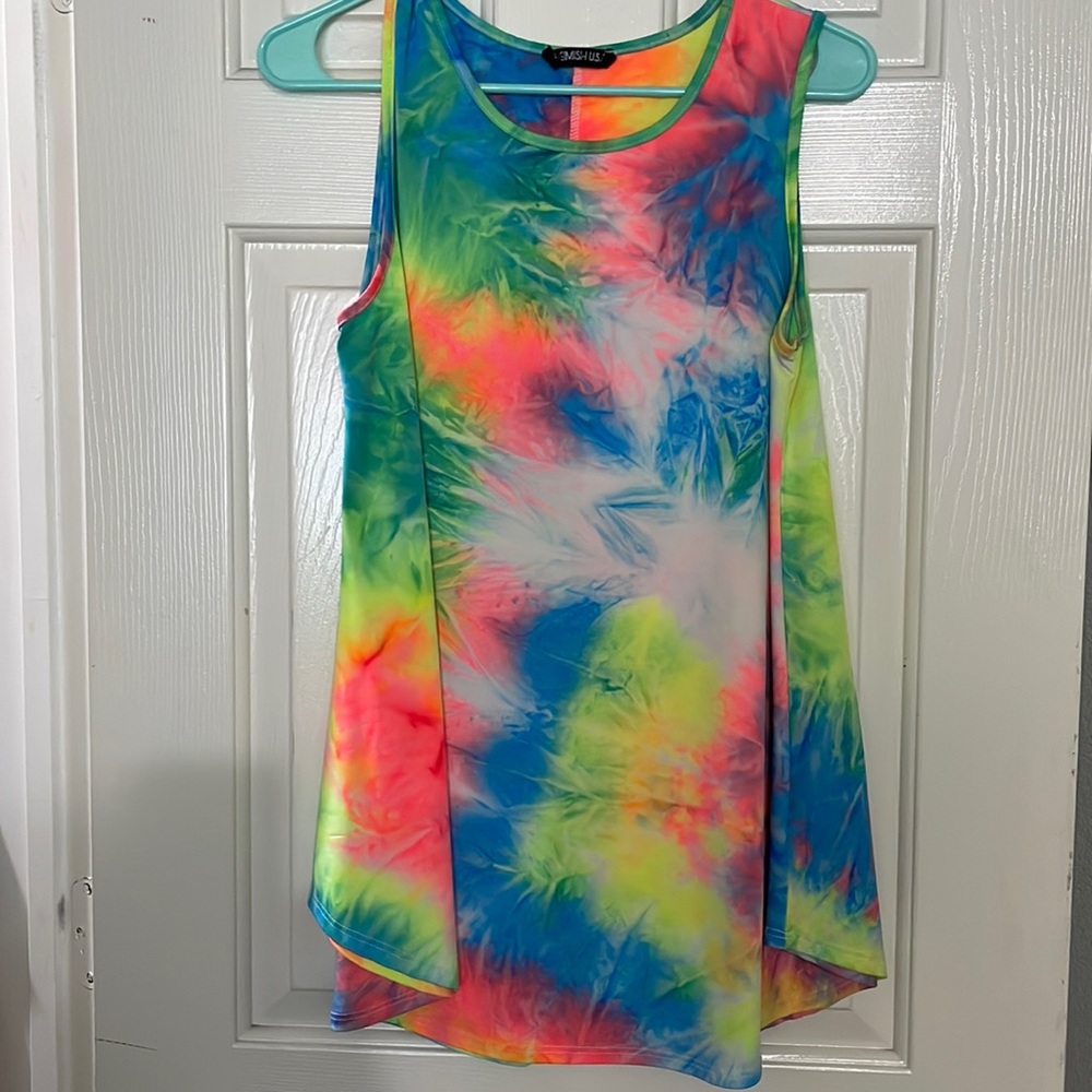 Tie dye tank top. Size large.